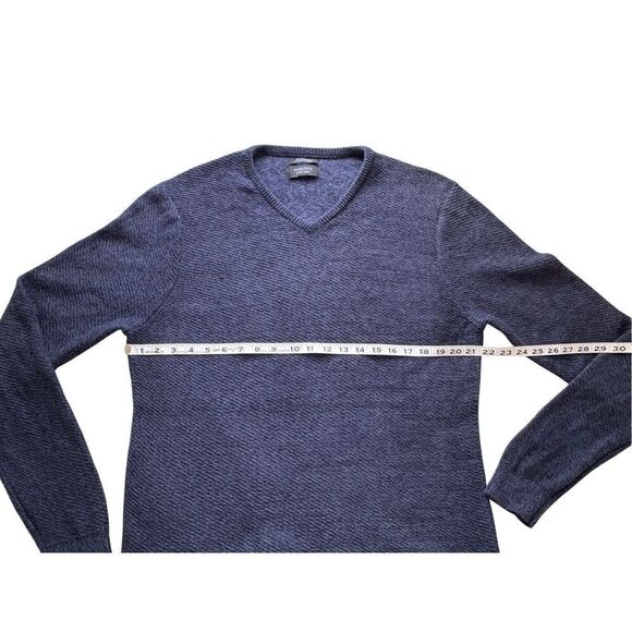 Nordstrom cotton and cashmere blend navy v-neck sweater -L - Picture 4 of 7